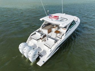 38' Tiara Yachts 2021 Yacht For Sale
